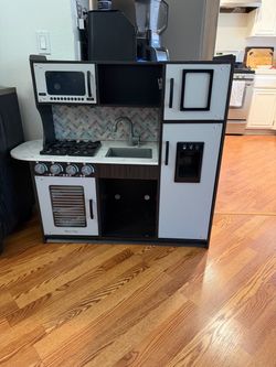 Kids kitchen