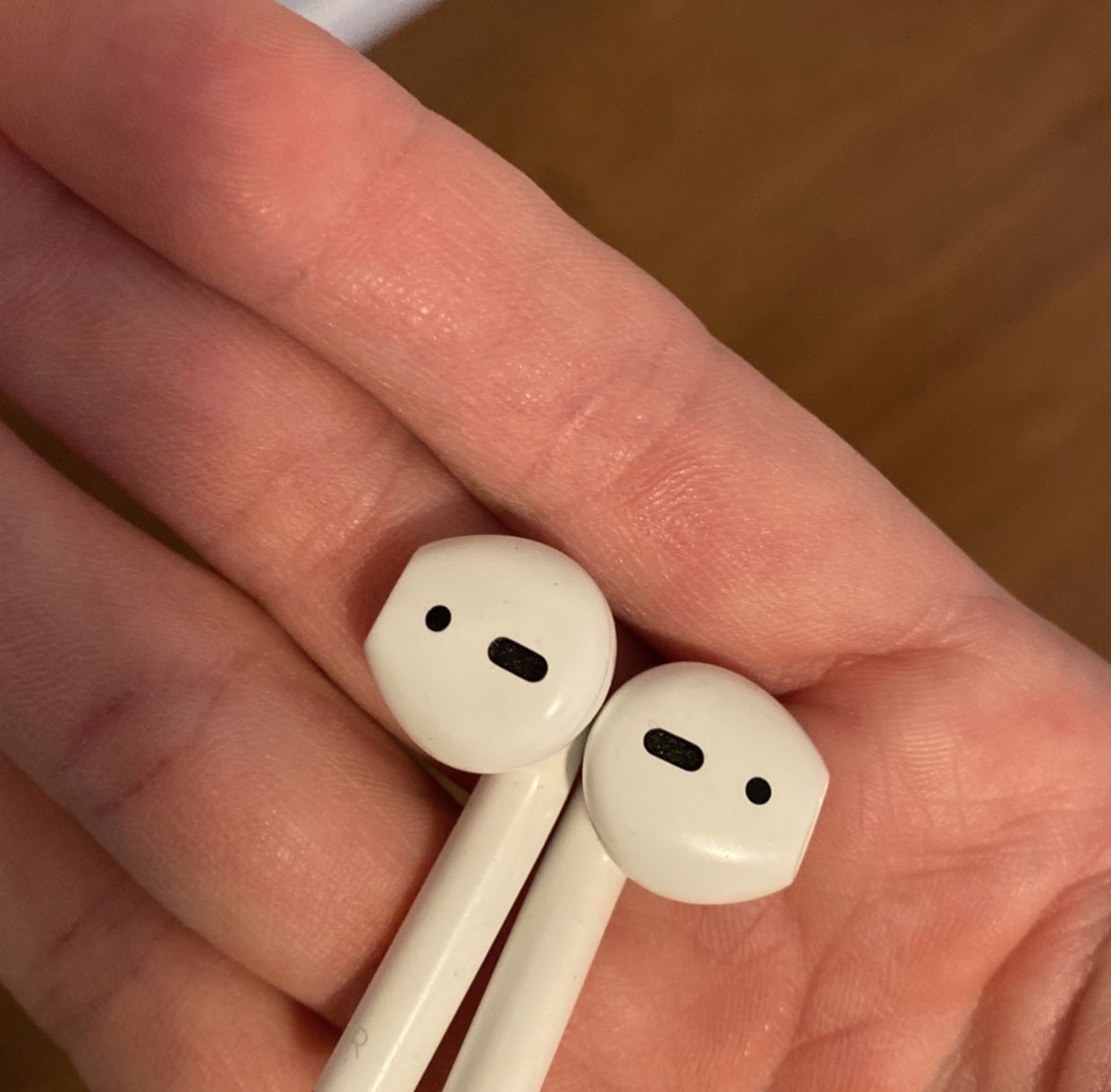 AirPods First Gen