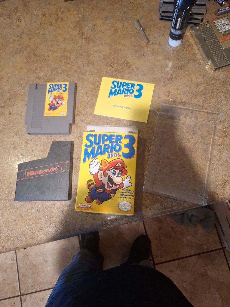 Nintendo NES Super Mario Bros 3 Great Shape $65