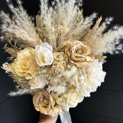 Pampas Bouquet 