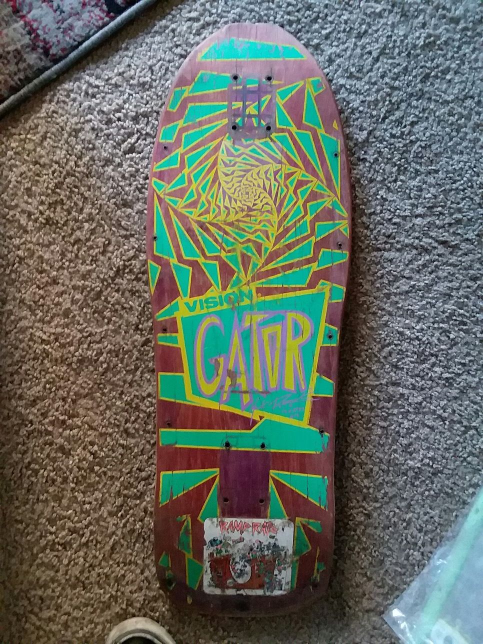 Vintage Vision Gator skateboard