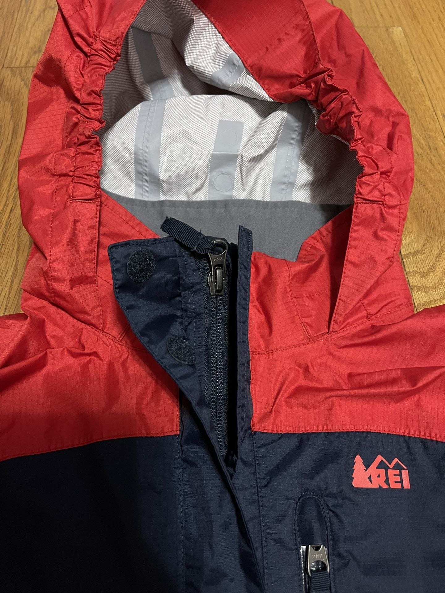 REI Rain Jacket Youth X-Large - 18