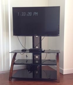Sony TV 48” + Rack
