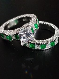 18k white gold over 925s diamonds simulated Cz Emerald green engagement promises ring size 6.0