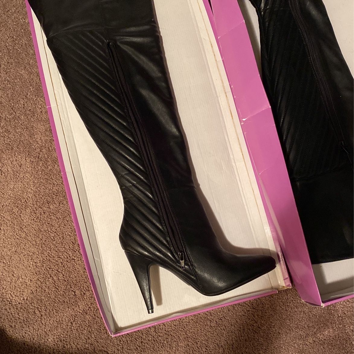 Black Thigh High Heeled Boot