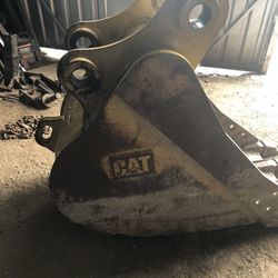 Caterpillar 24” Bucket for Caterpillar 312E Excavator