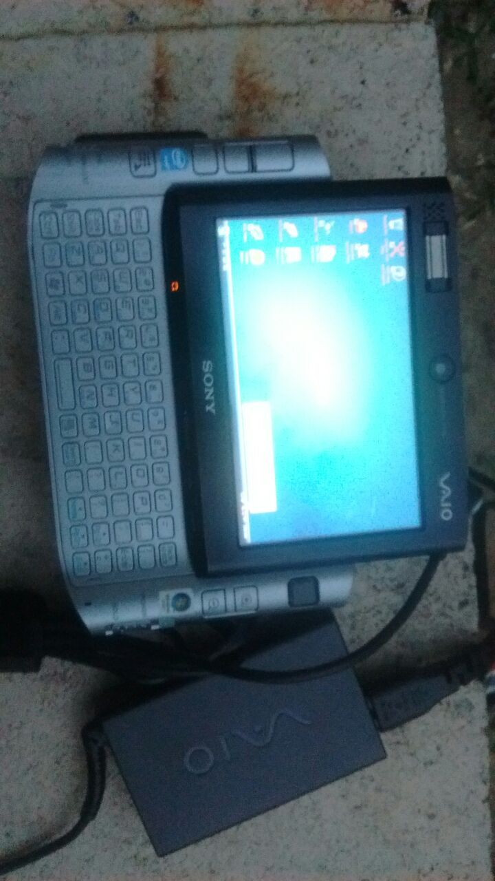 Mini mobile labtop new paid $660