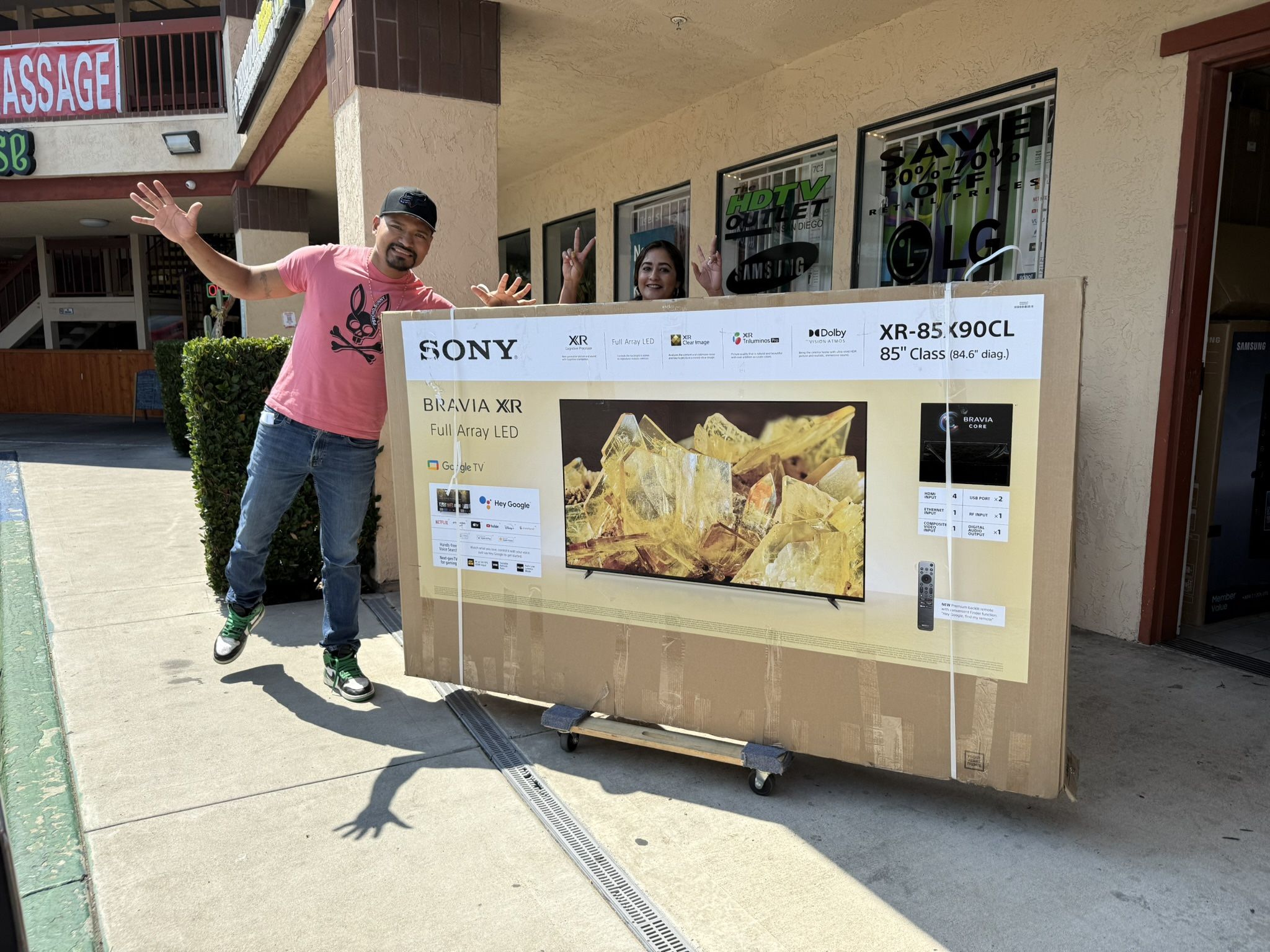 85 “ Sony Smart 4K Bravia HDR 120HZ TV