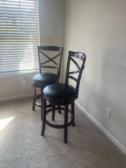 Ashley bar stool