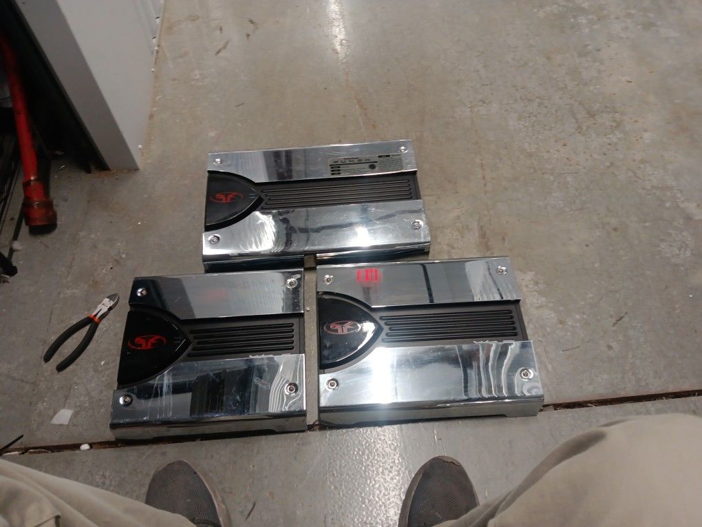 3 Rockford Fosgate Amps
