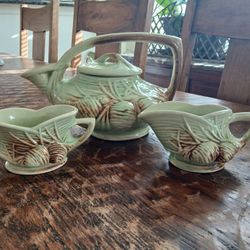 Vintage Antique McCoy Tea Pot, Creamer And Sugarbowl Set