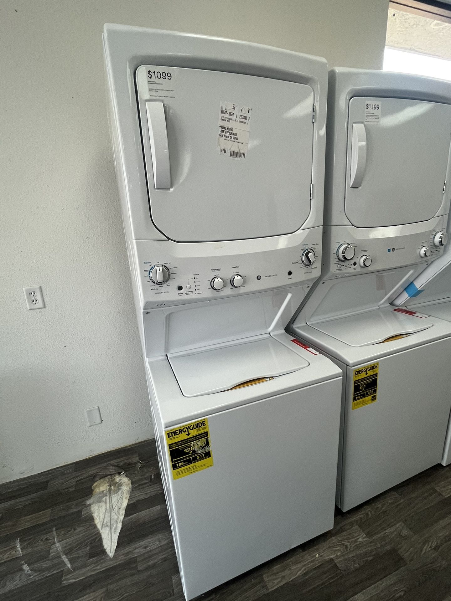 $1099 Washer / Electric Dryer Laundry Tower, Open Box, 1 Year Warranty