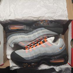 Nike Air Max 95 OG ‘Bright Mandarin 2.0’ 2025 Size 8.5
