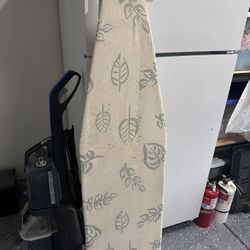 Ironing Board Free 