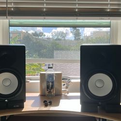 YAMAHA HS8 (PAIR) EXCELLENT CONDITION
