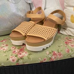 Size 7 Beautiful Wedges $30