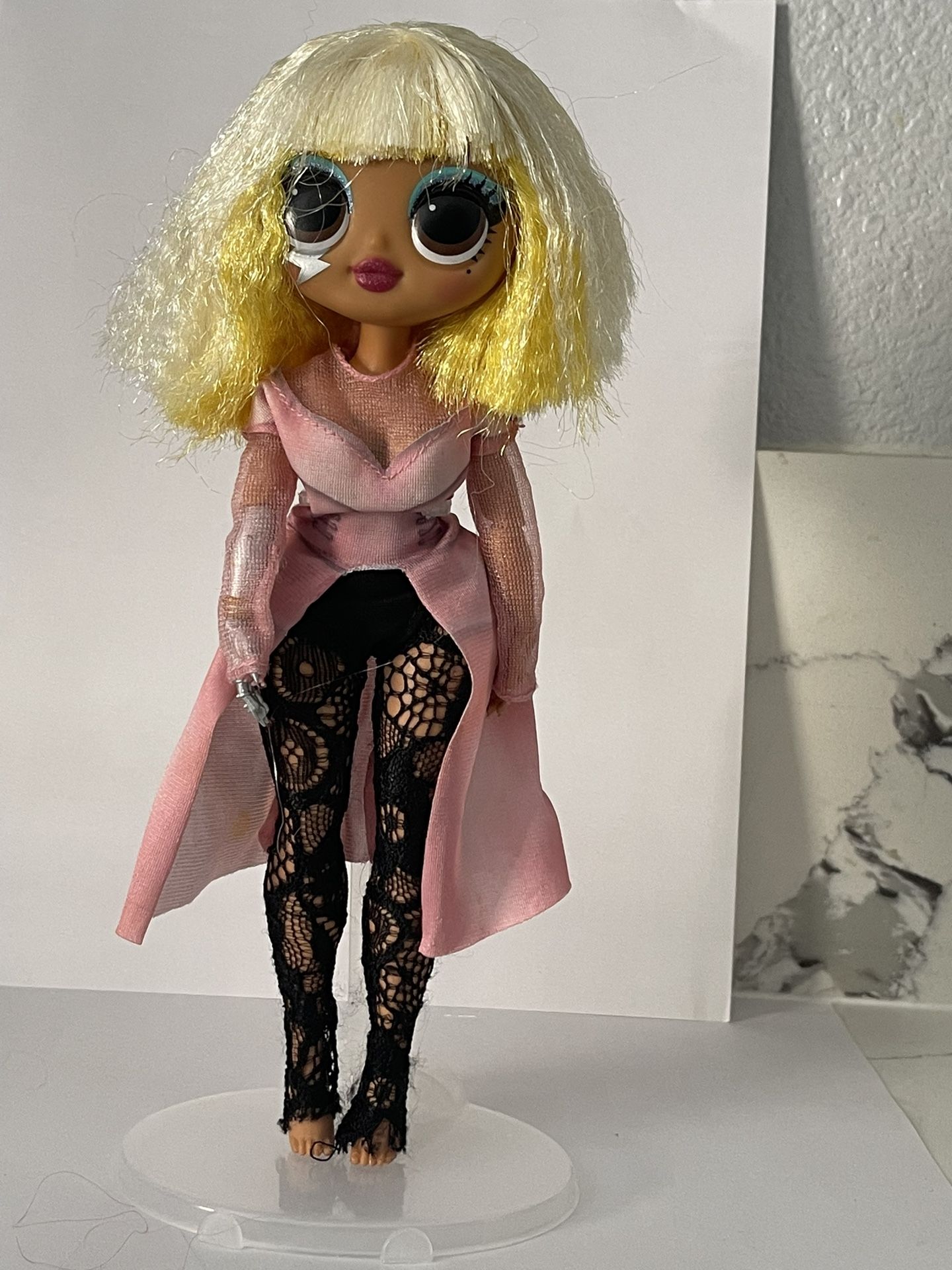 LOL Surprise! OMG Doll Fame Queen