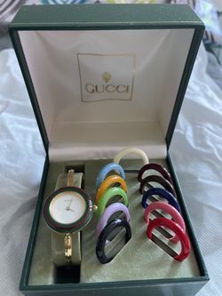 Gucci Women’s Interchangeable Bezel 11/12 Gold Tone