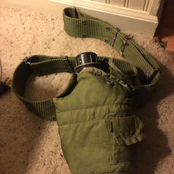 1988 Army canteen with belt