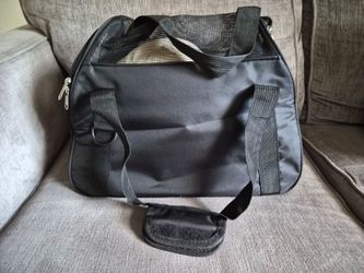 Pet carrier