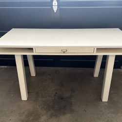 White Wood Desk