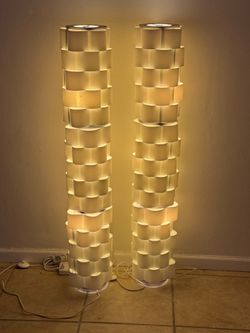 2 ikea lamps. Modern. Selling together