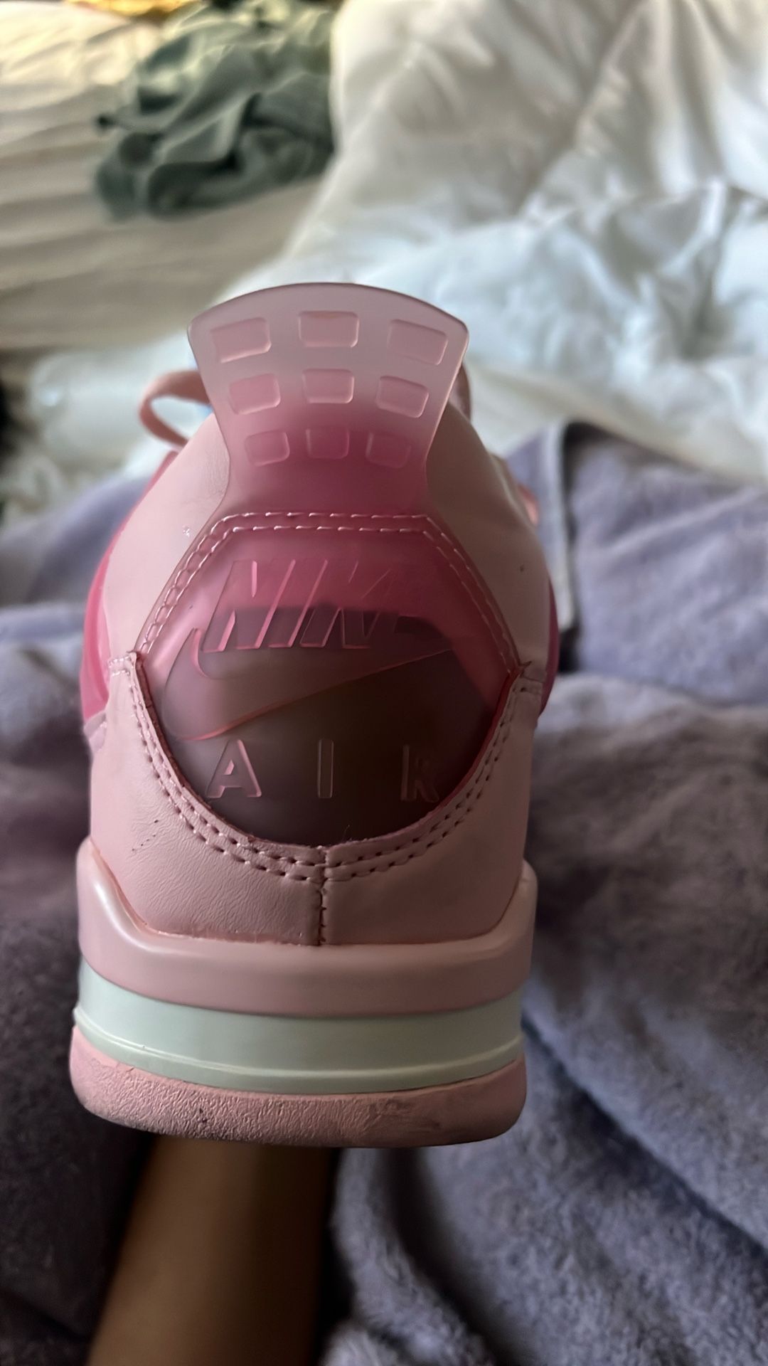 Jordan 4 Retro Off White Pastel Pink , Need To Get Rid Now Of Them .