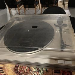 Fisher Turntable MT-100