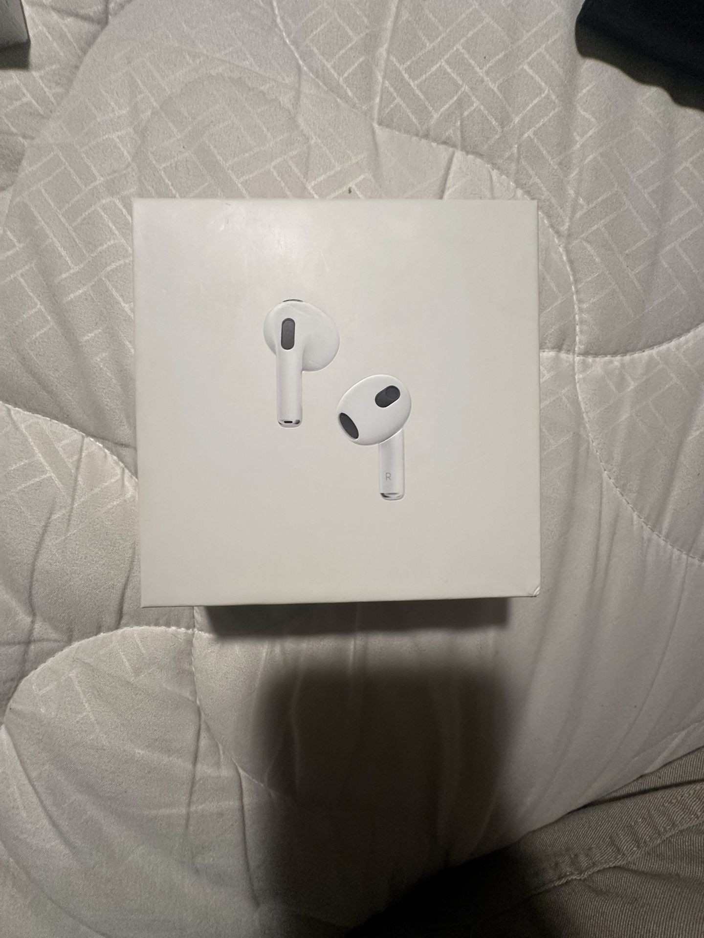AirPods 3