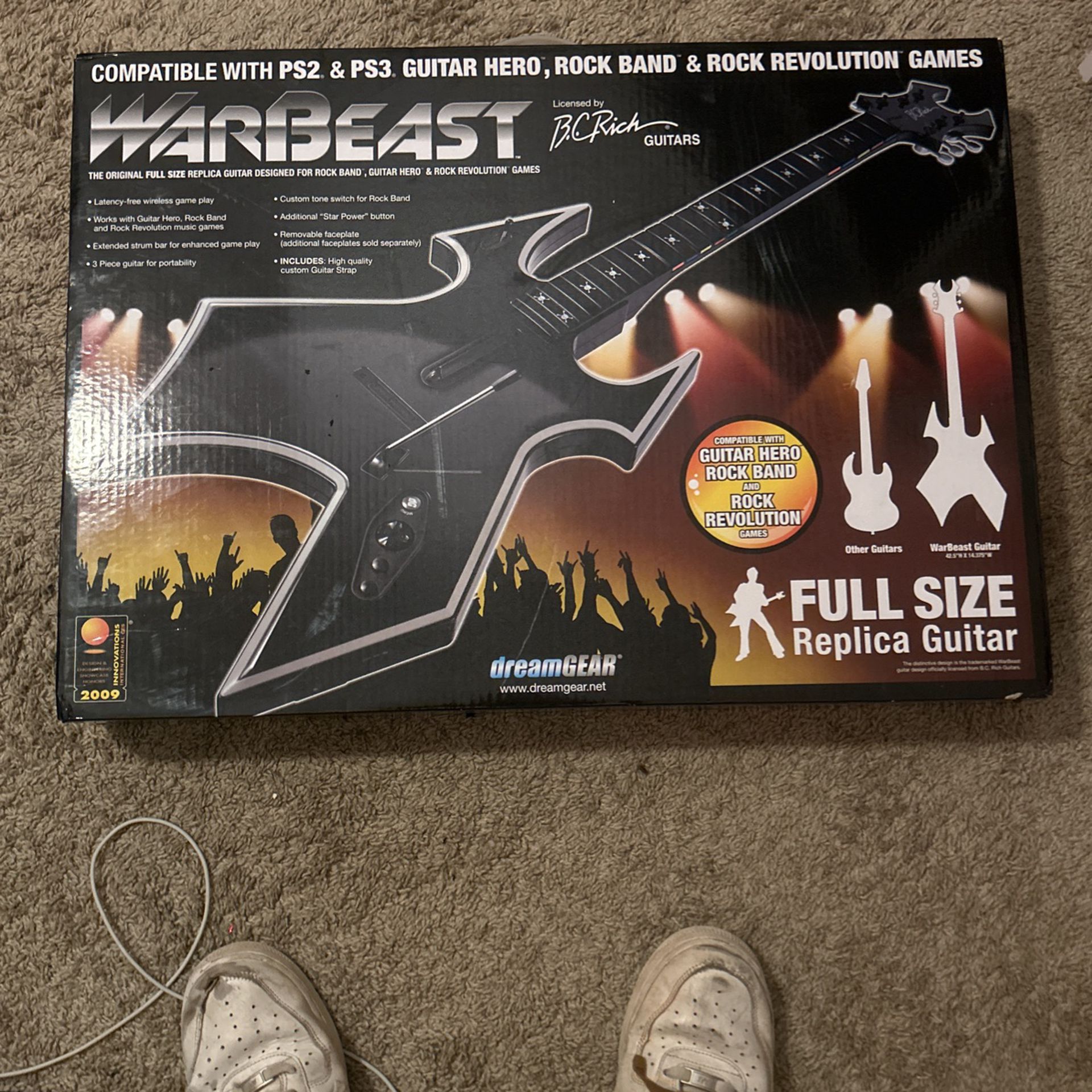 BRAND NEW: Rock band/ Guitar Hero Full-size Replica War Beast For PS3 