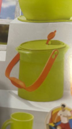 Cubeta de 5 litros nueva de Tupperwere