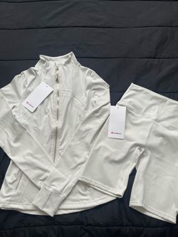 Ivory gold Lululemon define set