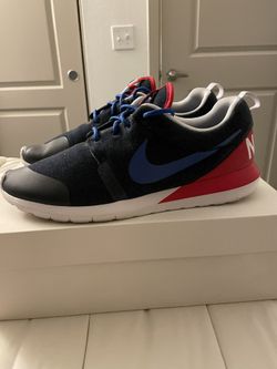 Nike Roshe Run NM W SP “France” - $80