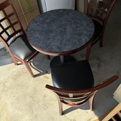 Table With Chairs 