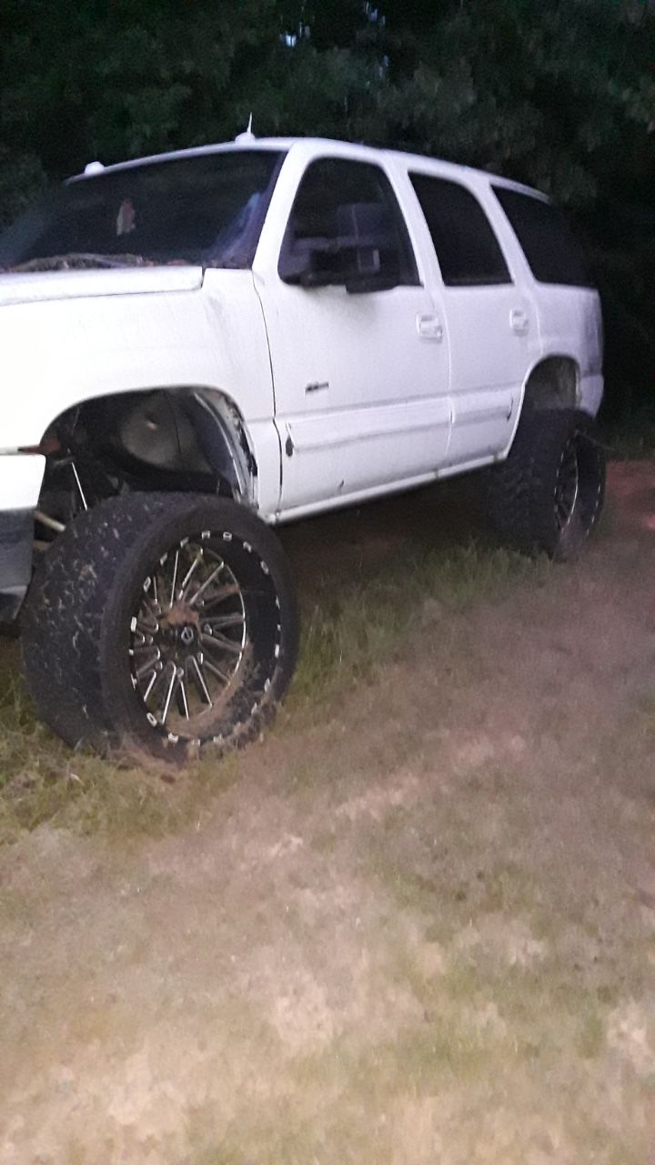 24in 35/15 Tires