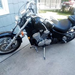 Honda Shadow Vt600cd