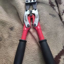 Bolt Cutters 