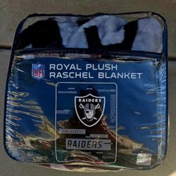 TWIN SIZE RAIDERS BLANKET 
