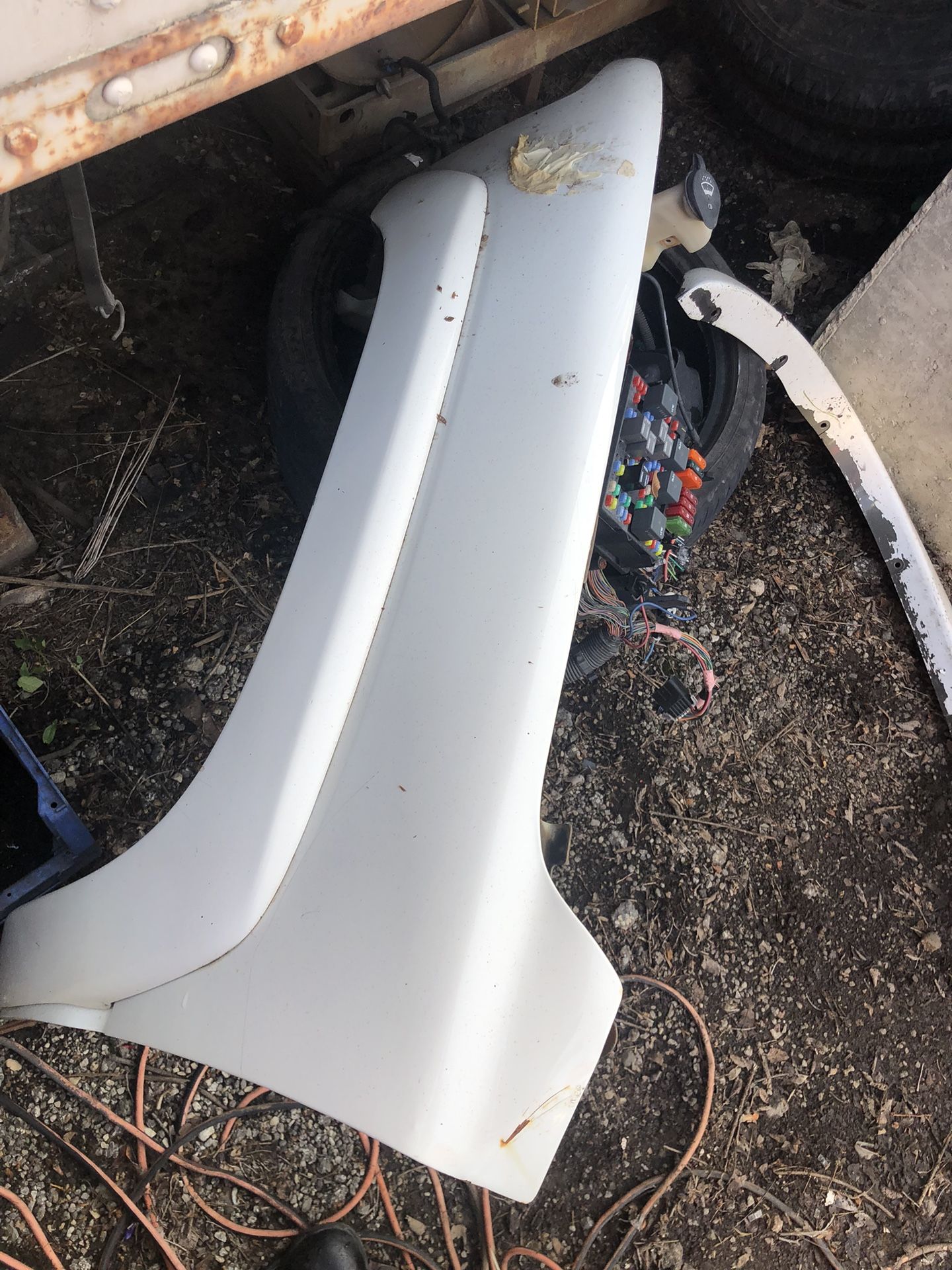 00-05 Chevy/gmc Driver Side Fender