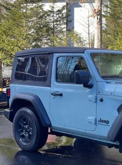 Jeep soft top