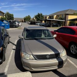 2000 Toyota Avalon