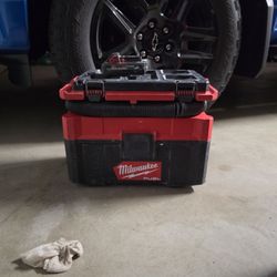 M18 Fuel Packout Vacuum 