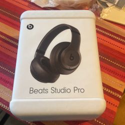 Beats Studio Pro