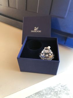 SWAROVSKI WEDDING CAKE MINI