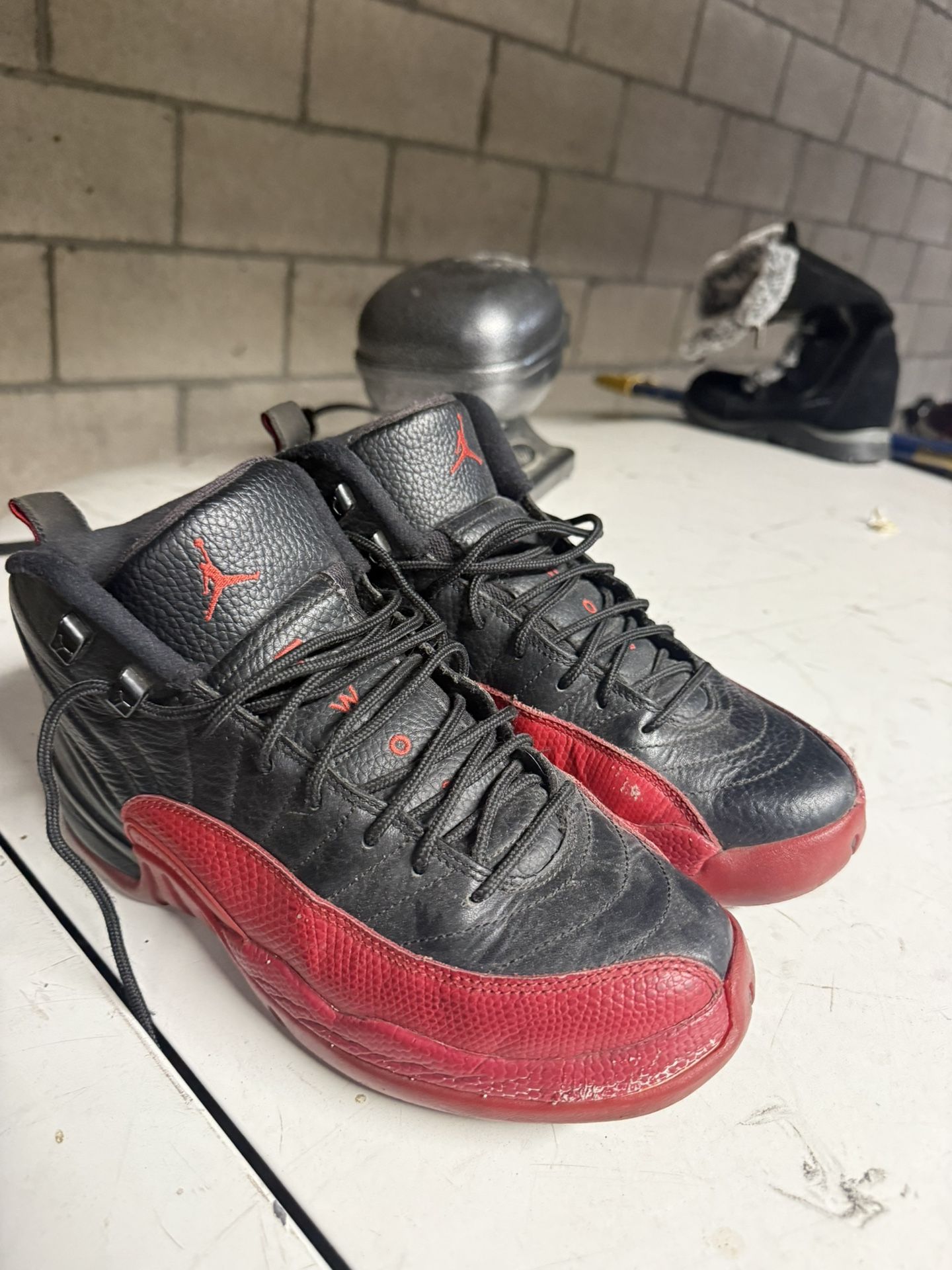 Jordan 12 Retro Size 7Y