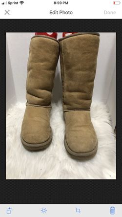 UGG Aust Women 9 Classic Tall Brown Sheep Skin Brown Suede Pull On Boot 5815