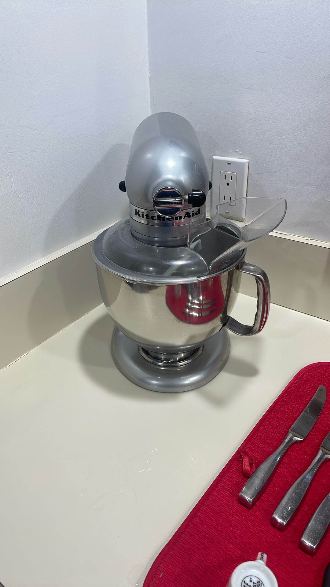 Kitchen Aid Artisan Mixer
