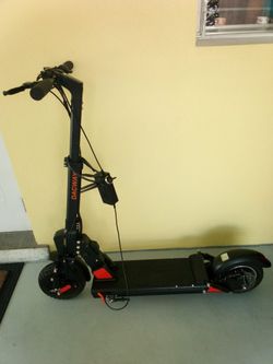 500 Watt Dagway Ultra Long Range Foldable Electric Scooter 55 Mile Range 30 MPH