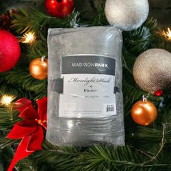 Madison Park Micro plush Blanket In King