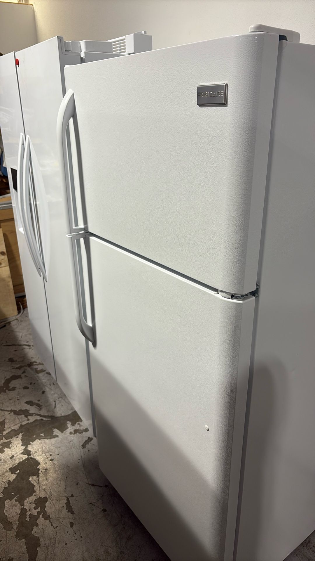 Frigidaire Topmount Fridge